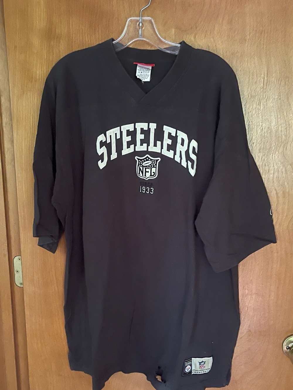 NFL Steelers charcoal gray V-Neck Jersey